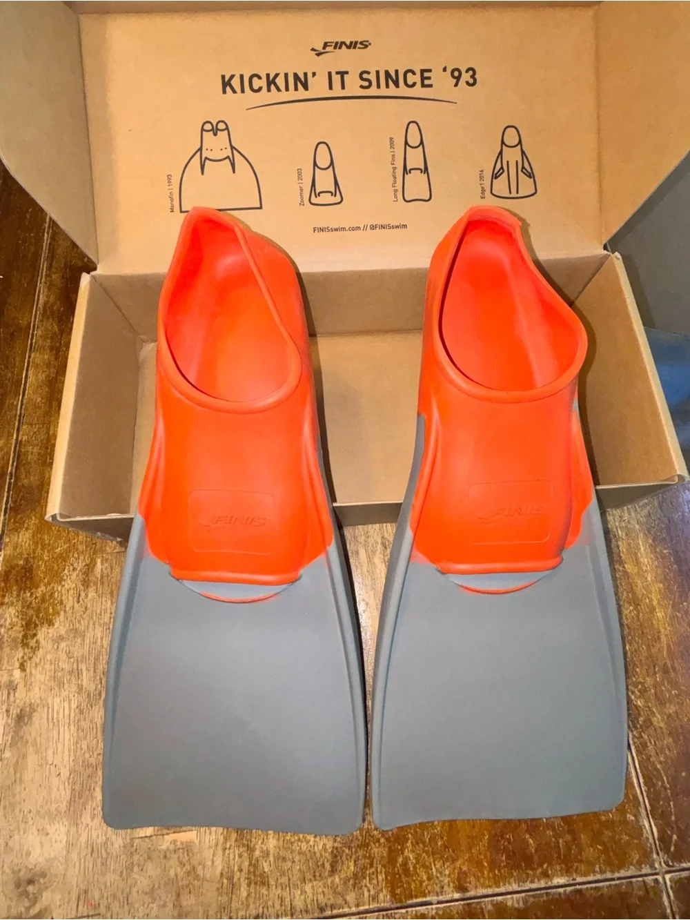FINIS Long Floating Swim Fins US 7-9 EU 39-42 Gray Orange w/ Original Box